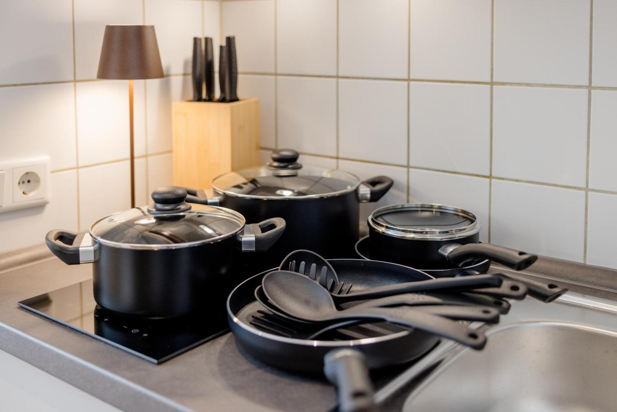 Lumen Homes - Altstadt-Studio Direkt Im Zentrum, Kueche, Netflix, Oeffentlicher Parkplatz Ums Eck Ingolstadt Eksteriør billede