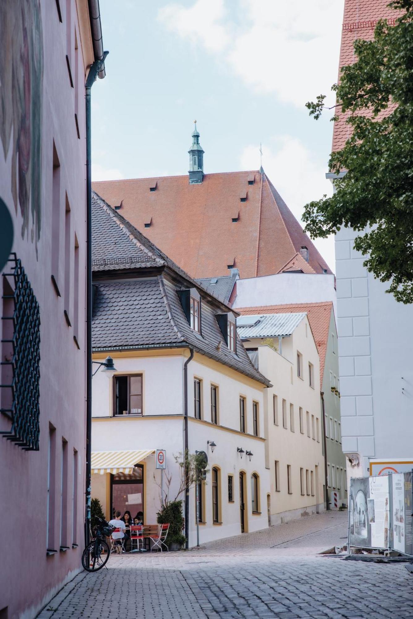 Lumen Homes - Altstadt-Studio Direkt Im Zentrum, Kueche, Netflix, Oeffentlicher Parkplatz Ums Eck Ingolstadt Eksteriør billede